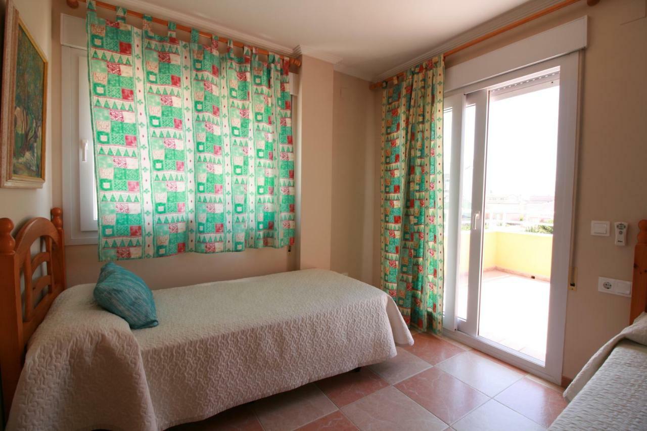 Oliva Holidays 3 Exterior photo